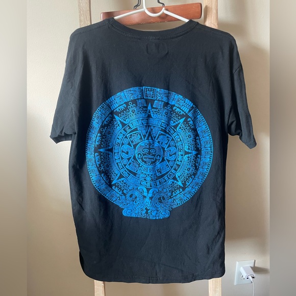 Men’s Aztec Calendar T-Shirt - Picture 2 of 4